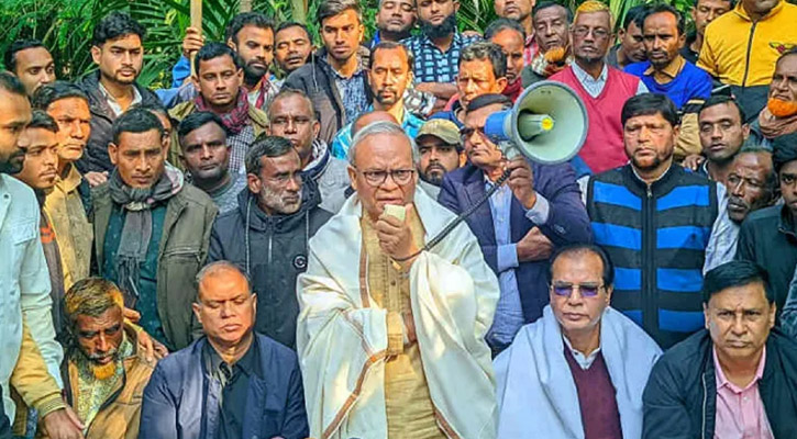 দুর্নীতি ও পাচার করা অর্থের নথি নষ্ট করতেই সচিবালয়ে আগুন : রিজভী