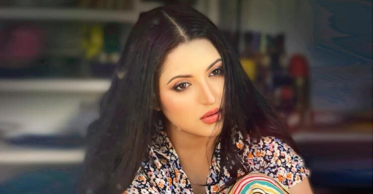 কান্না পাচ্ছে পরীমনির
