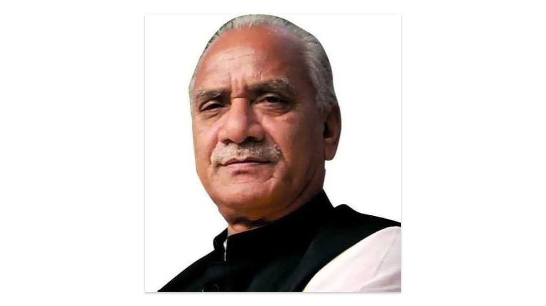 যৌথ বাহিনীর অভিযানে সাবেক মন্ত্রী লতিফ বিশ্বাস আটক