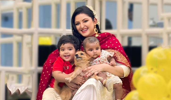 তথাকথিত বাপের দরকার নাই