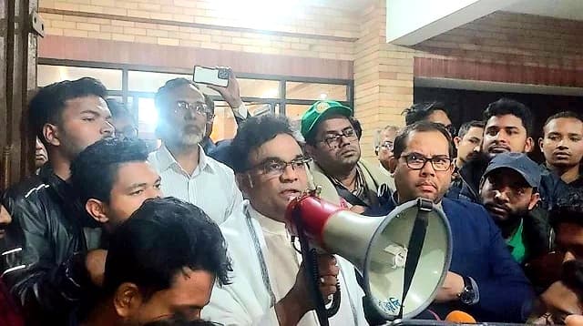 জাবিতে পোষ্য কোটা সম্পূর্ণরূপে বাতিল