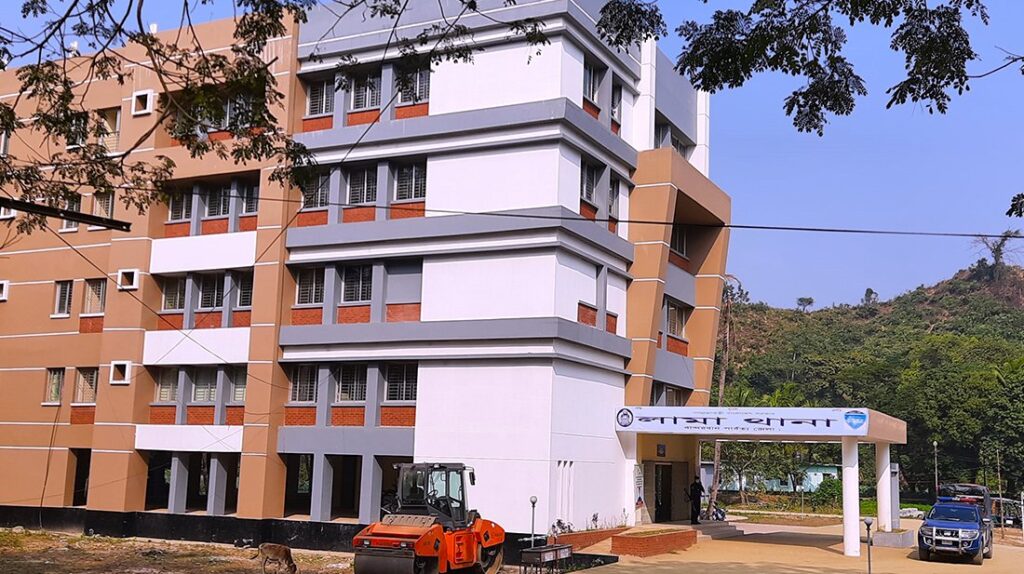 বান্দরবানে যৌথ বাহিনীর অভিযানে অপহৃত ৭ শ্রমিক উদ্ধার