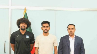 বাংলাদেশে কোন মাঠে হামজার অভিষেক