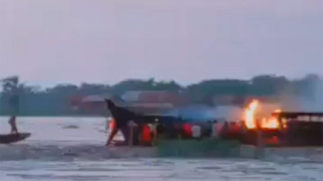 কঙ্গোতে মাঝনদীতে নৌকায় আগুন, ১৪৮ জনের মৃত্যু