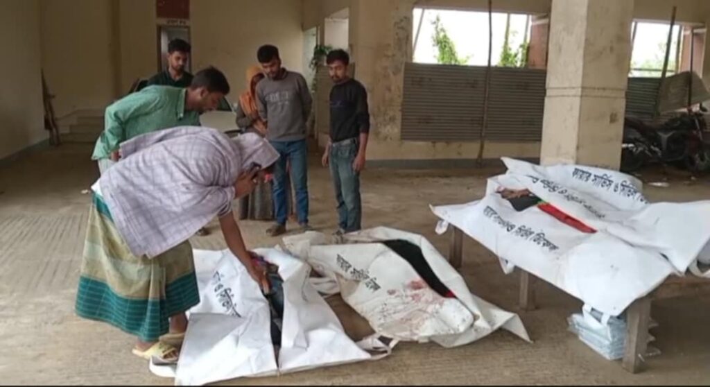 ঢাকা-সিলেট মহাসড়কে ট্রাক ও পিক আপের মুখোমুখি সংঘর্ষে নিহত ৪, আহত ১৩