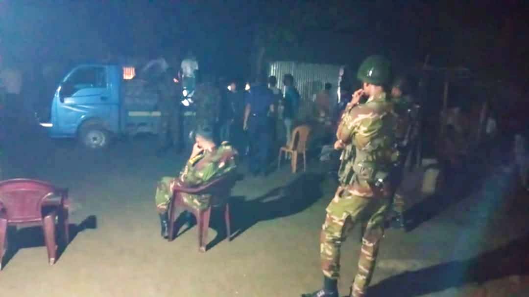জামালপুরে ৬০৩ বস্তা সরকারি চাল জব্দ