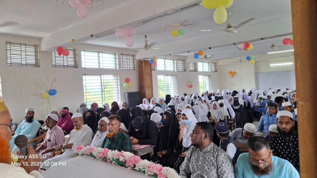 বাসুদিয়া নেছারিয়া মাদ্রাসায় আলিম পরীক্ষার্থীদের বিদায় সংবর্ধনা