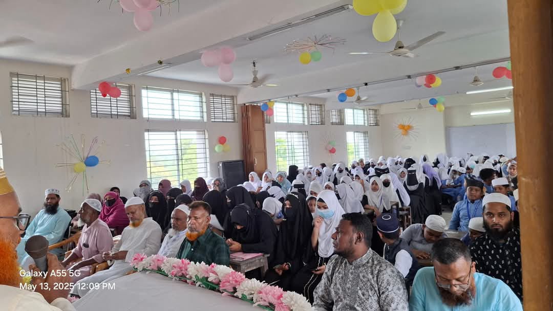 বাসুদিয়া নেছারিয়া মাদ্রাসায় আলিম পরীক্ষার্থীদের বিদায় সংবর্ধনা