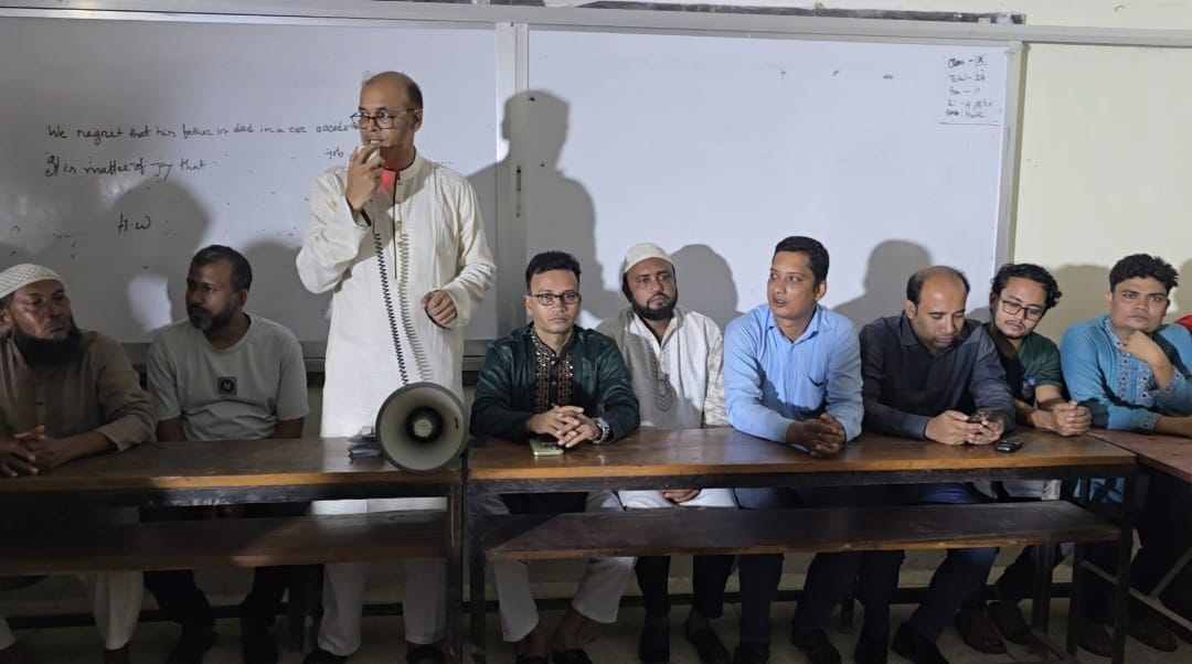ফরিদগঞ্জে জুলাই বিপ্লবের শহীদদের স্মরণে দোয়া ও আলোচনা