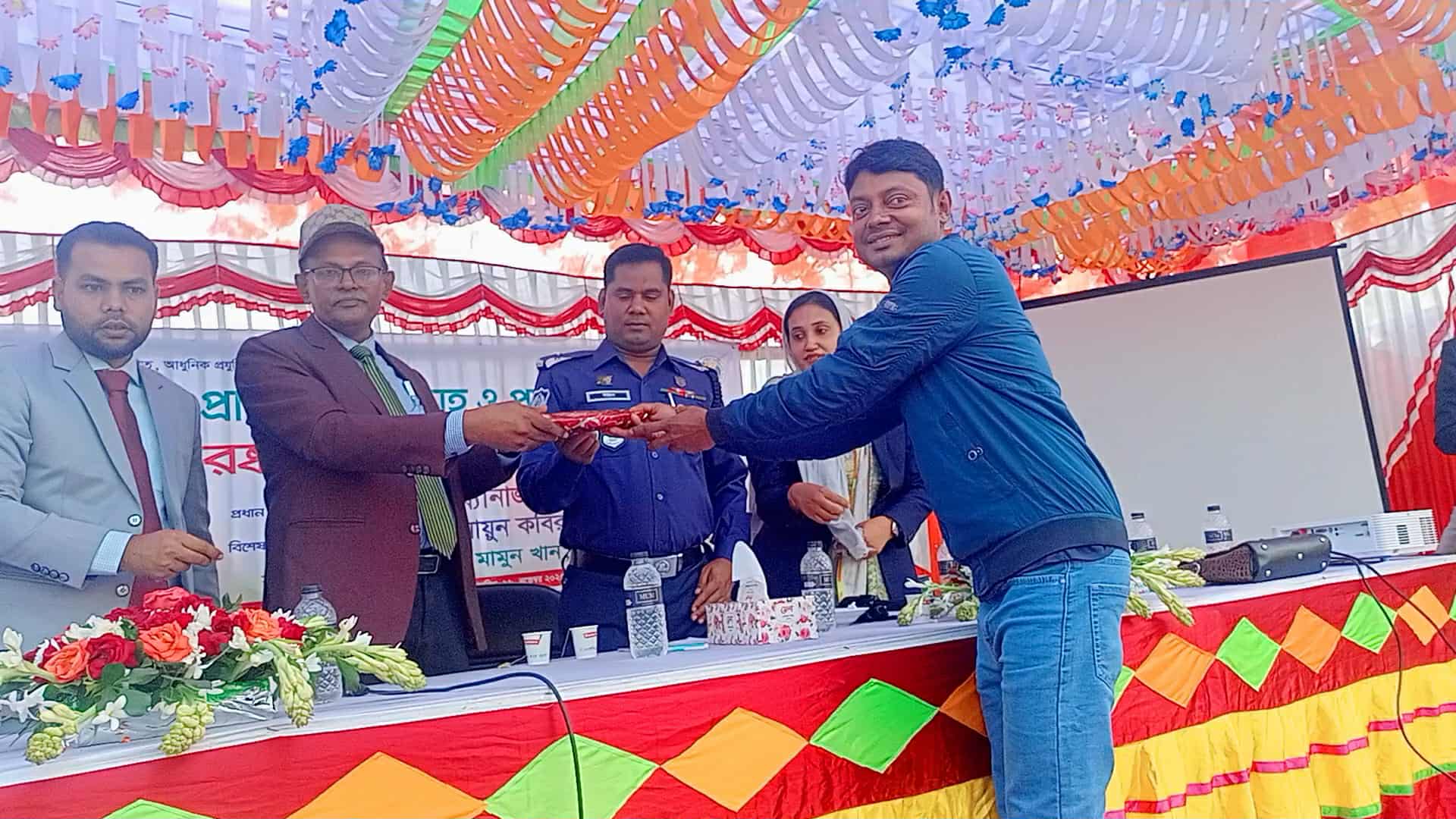 শ্রীপুরে জাতীয় প্রাণী সম্পদ সপ্তাহ ও প্রদর্শনী ২০২৫