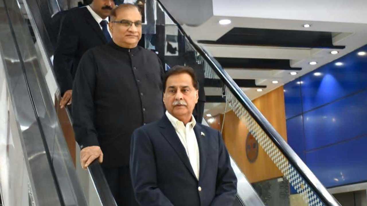 খালেদা জিয়ার জানাজায় অংশ নিতে ঢাকায় পাকিস্তানের স্পিকার