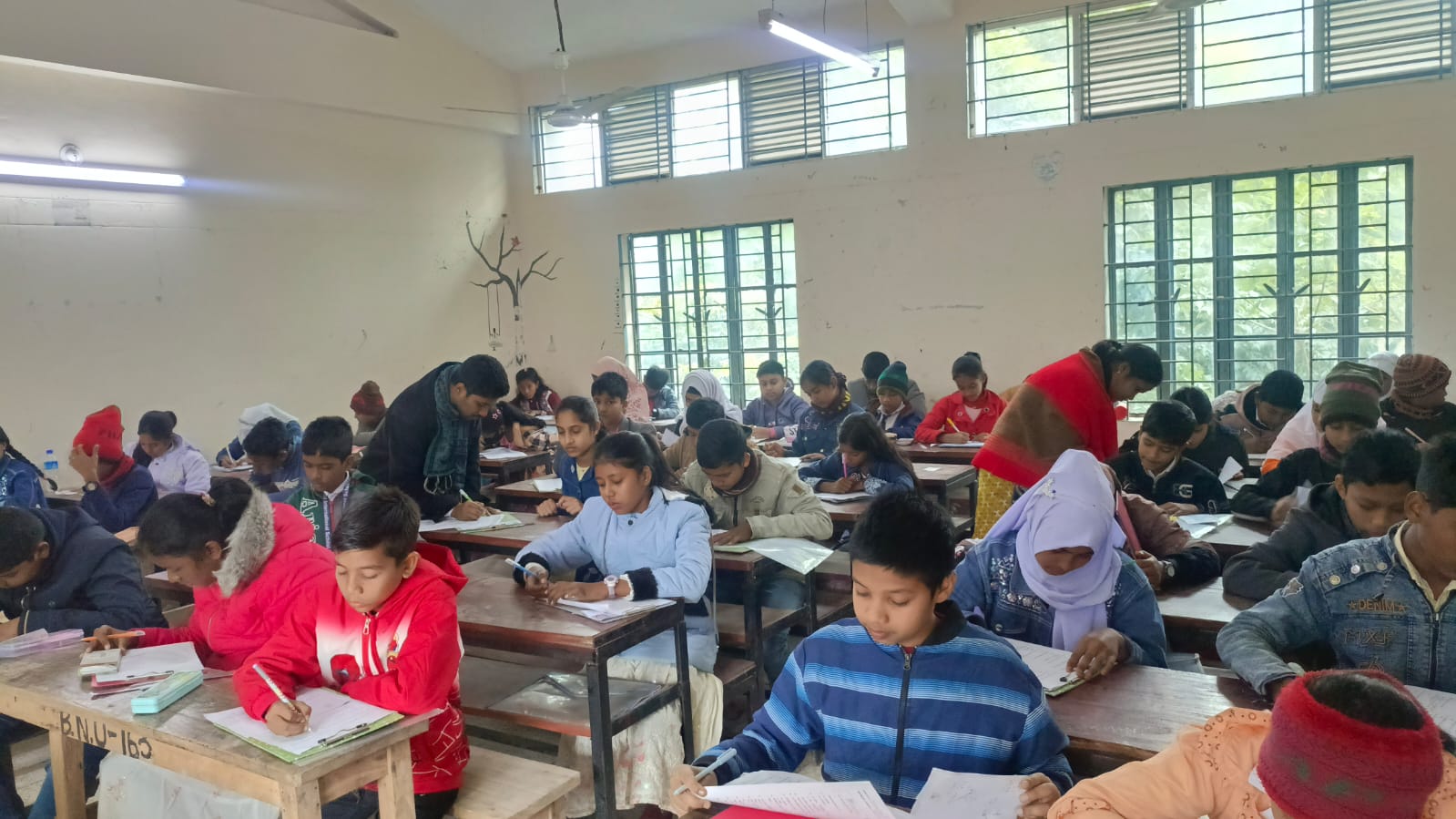 ভূরুঙ্গামারীতে ‘ফুল’ বেসরকারি বৃত্তি পরীক্ষা অনুষ্ঠিত