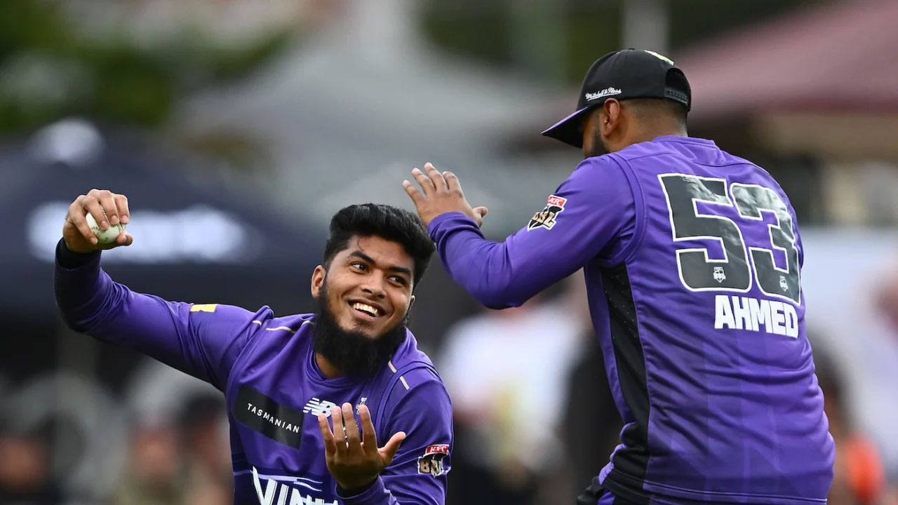 বোলিংয়ের সুযোগ পাননি রিশাদ, প্লে অফে তার দল