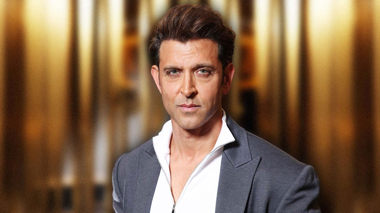 বড় ইঙ্গিত হৃতিকের