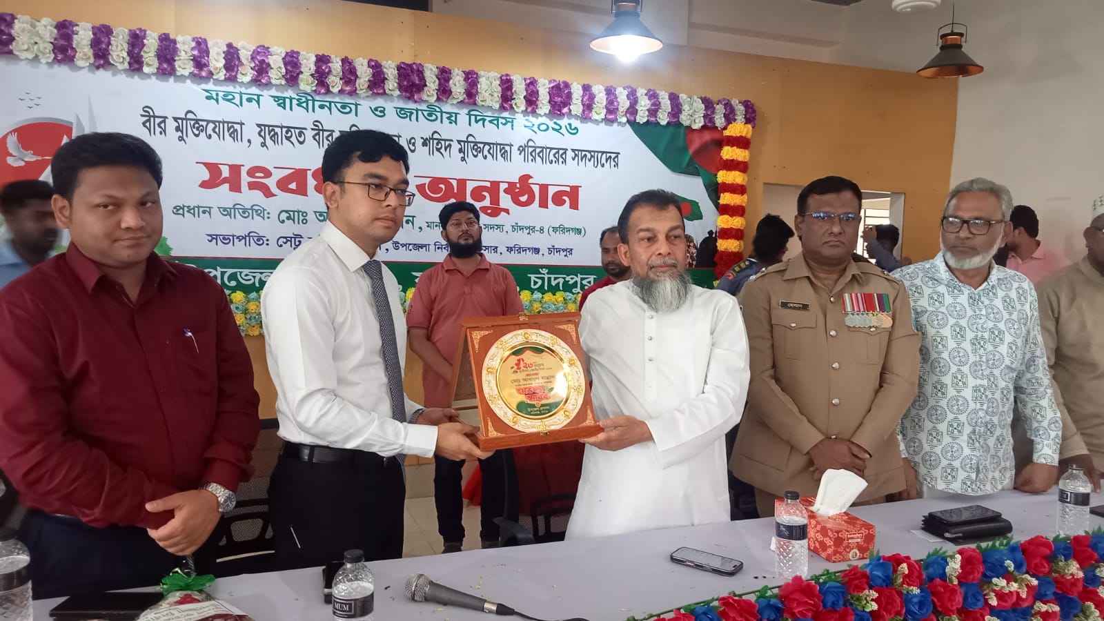 মুক্তিযোদ্ধারা জাতির শ্রেষ্ঠ সন্তান, তাদেরকে যথাযথ সম্মান ও মর্যাদা দেয়া রাষ্ট্রীয় দায়িত্ব