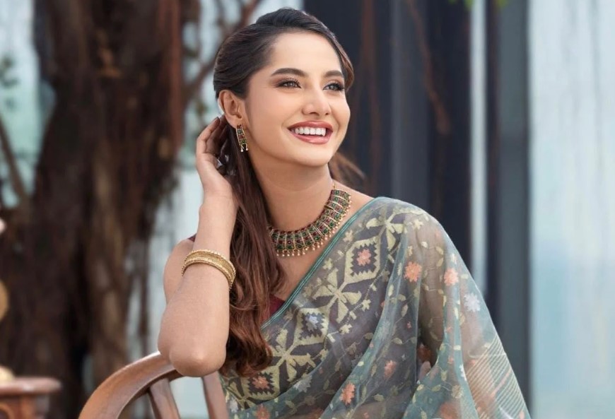 ভালো চিত্রনাট্যের অপেক্ষায় বড় পর্দায় ফিরতে চান অভিনেত্রী Farin Khan