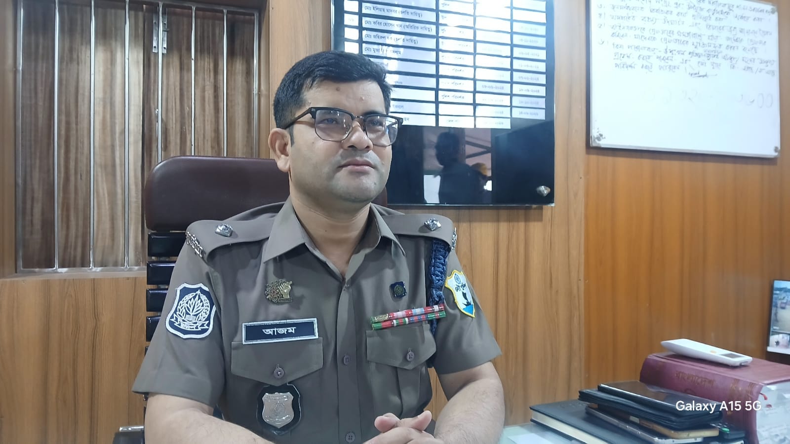 চাঁদপুর নৌ থানার নবাগত অফিসার ইনচার্জ আজমগীর হোসাইন এর যোগদান