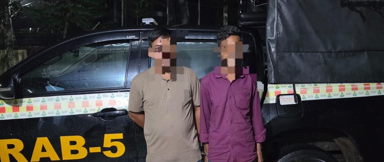 রাজশাহীর চারঘাটে ৭০০ পিস ট্যাপেন্টাডলসহ দুই মাদক ব্যবসায়ী গ্রেফতার