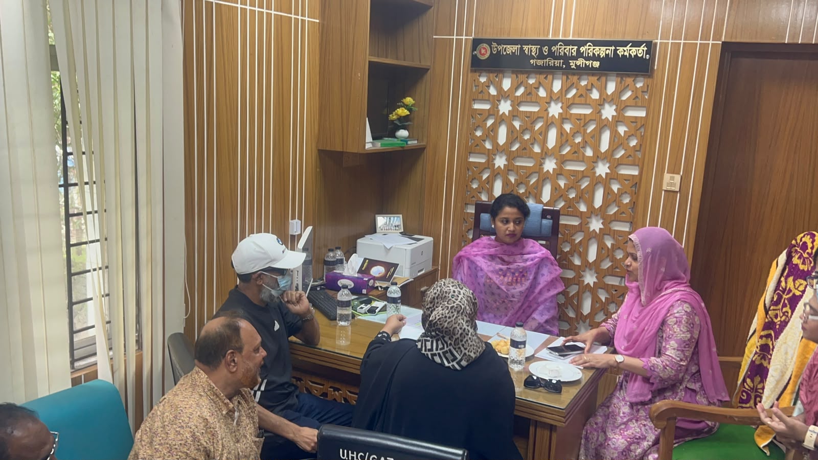 গজারিয়া উপজেলা স্বাস্থ্য কমপ্লেক্স পরিদর্শনে এমপি কামরুজ্জামান রতন
