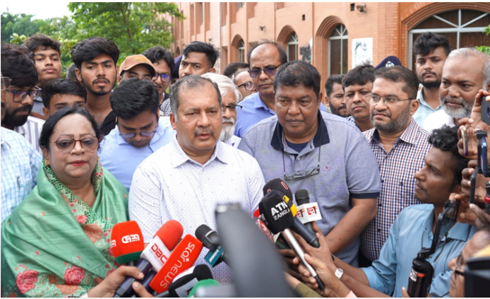 রাজনীতি  জনগণের ভাগ্য পরিবর্তনের একটি মাধ্যম: তথ্যমন্ত্রী