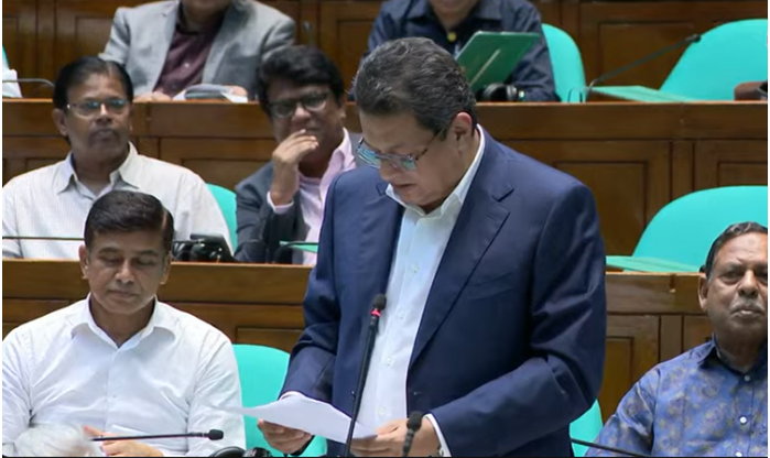 পরিকল্পিত নগরায়ণ নিশ্চিতে  উন্নয়ন কর্মকাণ্ডে পরিবেশ সংরক্ষণকে সর্বোচ্চ গুরুত্ব দিচ্ছে সরকার