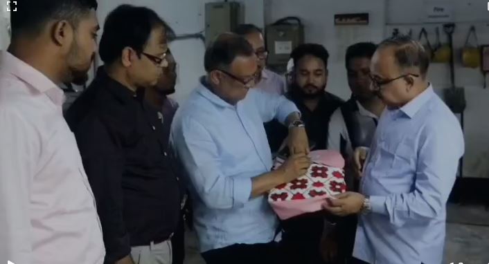 শিক্ষার্থীদের হাতে  পরিবেশবান্ধব পাটের ব্যাগ পৌঁছে দিতে কাজ করছে সরকার : পাট প্রতিমন্ত্রী
