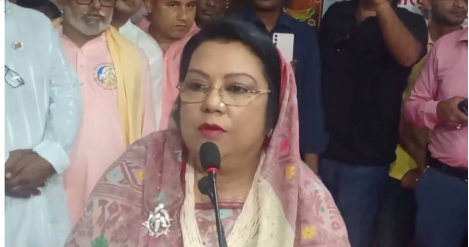 প্রবাসী হয়রানী বন্ধসহ বিমানের টিকেটের মূল্য কমাতে কাজ করছে সরকার: বিমানমন্ত্রী