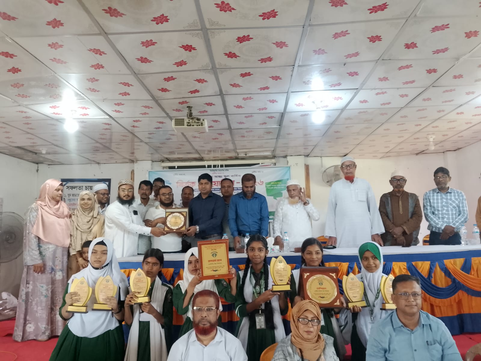 কালীগঞ্জে দুদকের বিতর্ক প্রতিযোগিতা ও পুরস্কার বিতরণ অনুষ্ঠিত