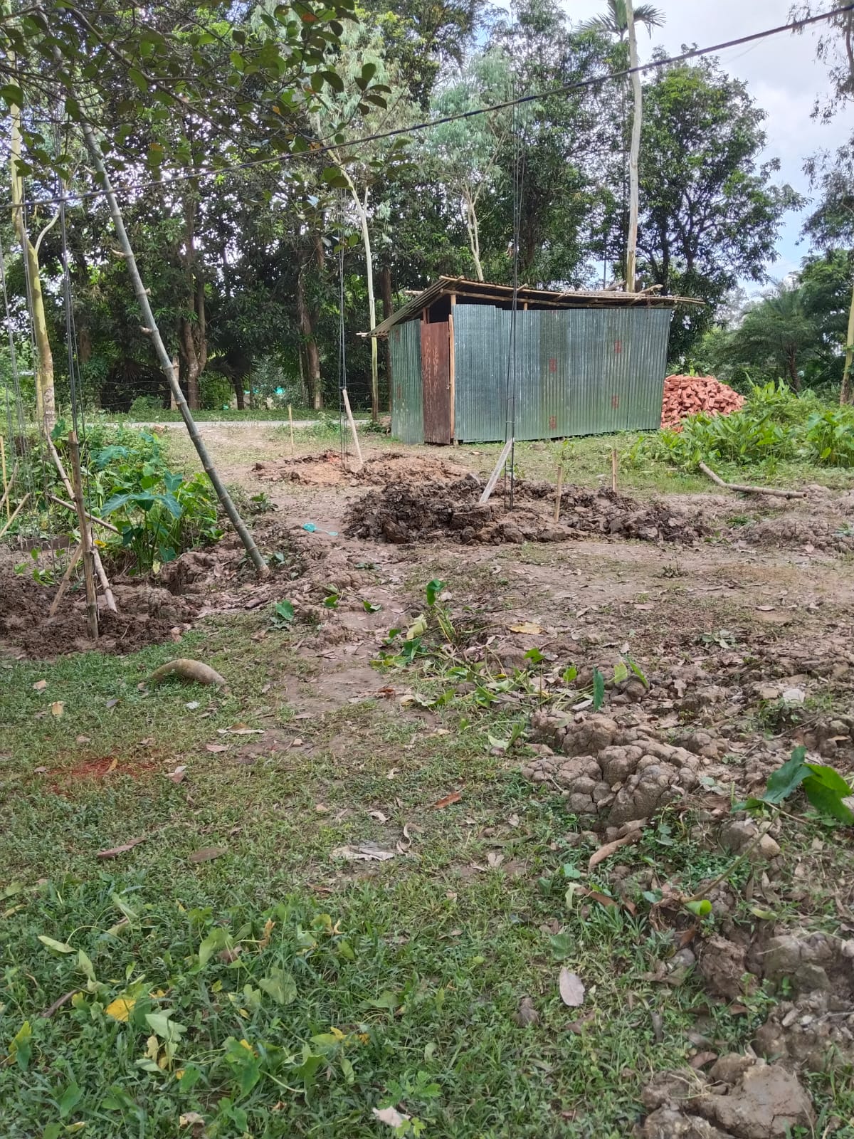 চুনারুঘাটে হিন্দু সম্প্রদায়ের জমি দখলের চেষ্টা। আদালত এবং থানায় অভিযোগ