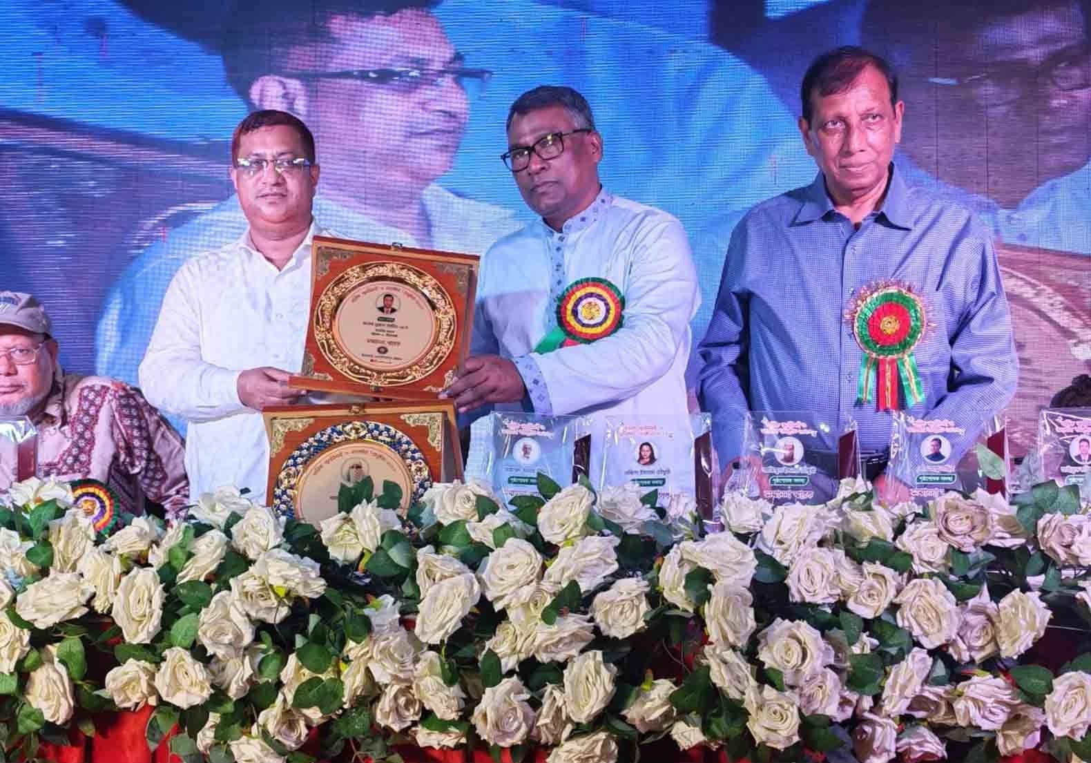 মিরসরাই এসোসিয়েশন মিরসরাইবাসীর প্রাণের সংগঠন : এমপি নুরুল আমিন