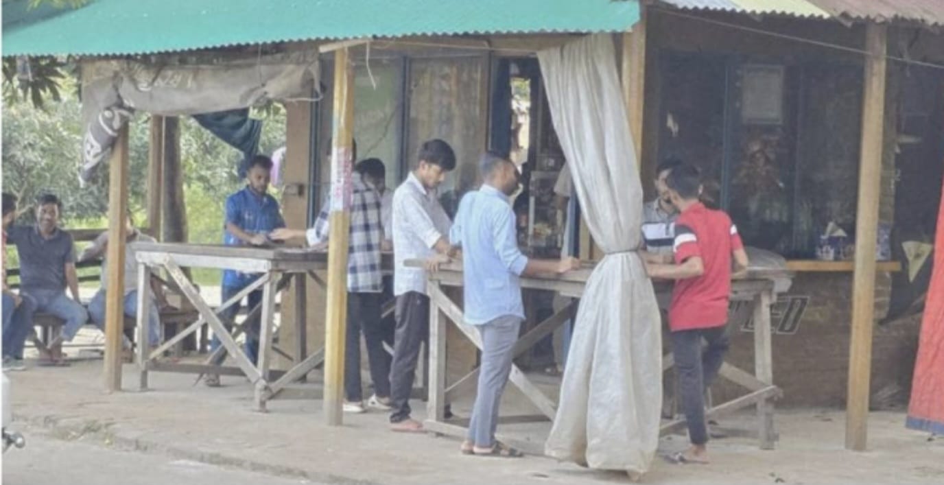 কালিয়াকৈরে কেরামের আড়ালে জুয়ার সাম্রাজ্য-ধ্বংস হচ্ছে তরুণ প্রজন্ম