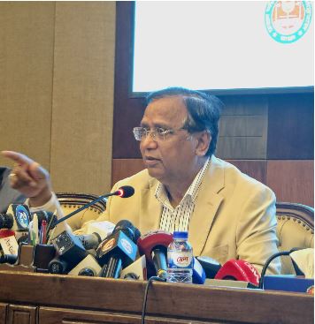 নাগরিক সুবিধা বহাল রাখতে হলে সুশৃঙ্খল হকার ব্যবস্থাপনার কোনো বিকল্প নেই: ডিএসসিসি প্রশাসক