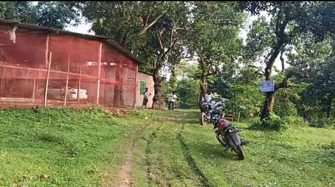 কালিয়াকৈরে মৎস্য কোম্পানির পরিচালনা নিয়ে বিরোধ, থানায় পাল্টাপাল্টি অভিযোগ