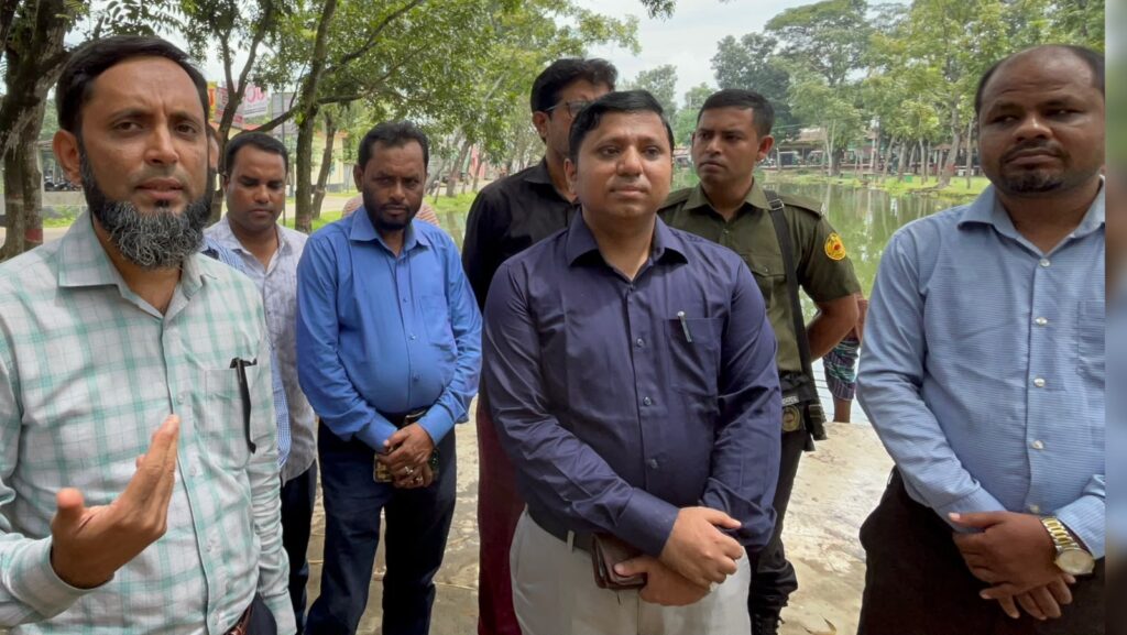 ধোবাউড়ায় বিভিন্ন জলাশয়ে ৩৮০ কেজি পোনা মাছ অবমুক্ত