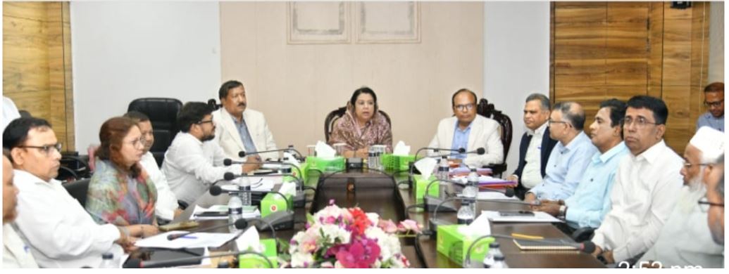খাদ্য নিরাপত্তায় নিরাপদ মজুদ ও গুণগত মানকে অগ্রাধিকার দিতে হবে: খাদ্যমন্ত্রী