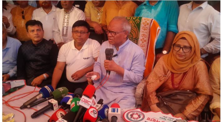  একটি দল ধর্মকে ব্যবহার করে রাজনৈতিক স্বার্থ হাসিলের চেষ্টা করছে: রিজভী