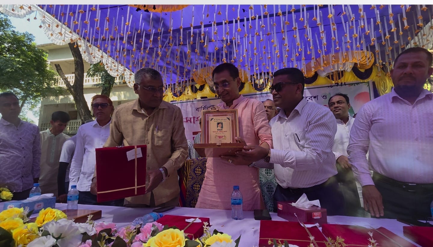 কালিয়াকৈর পাইলট বালিকা উচ্চ বিদ্যালয়ে বার্ষিক পুরস্কার বিতরণী, অভিভাবক সমাবেশ অনুষ্ঠিত